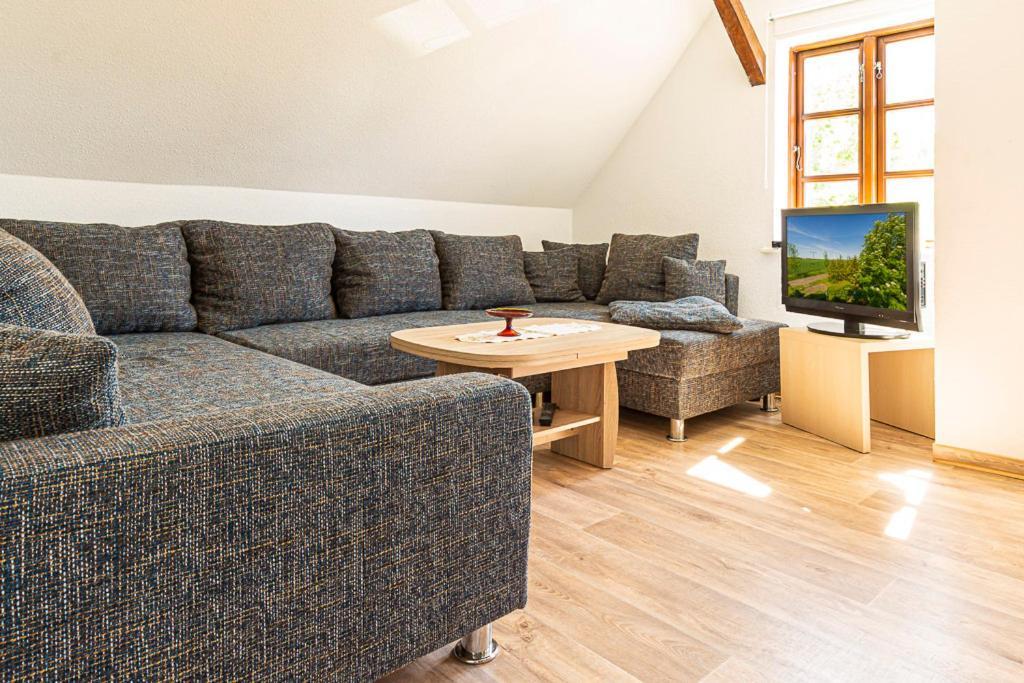 Parchtitz Ferienwohnung Am Walnussbaum מראה חיצוני תמונה