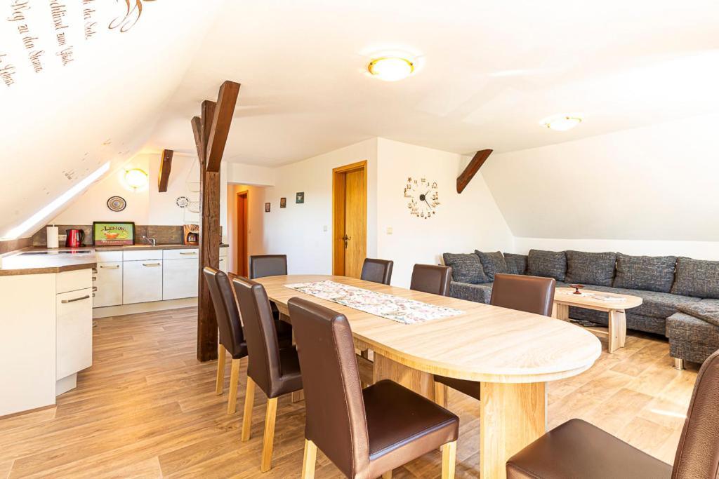 Parchtitz Ferienwohnung Am Walnussbaum מראה חיצוני תמונה